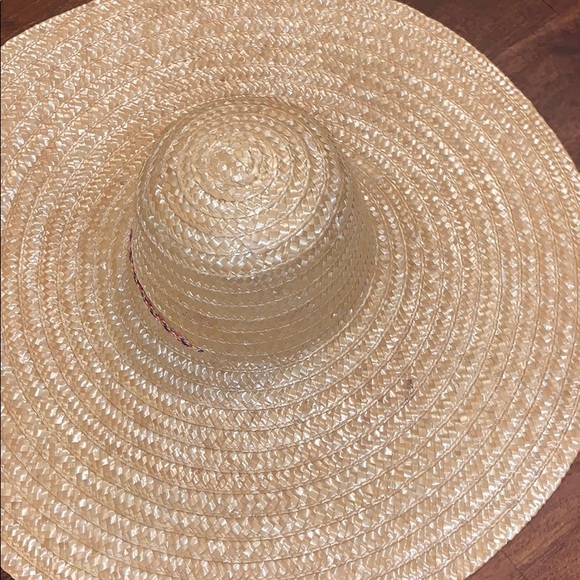 Last 1 ! Summer Wide Brim Straw Hats 👒 - NWOT - Picture 8 of 8